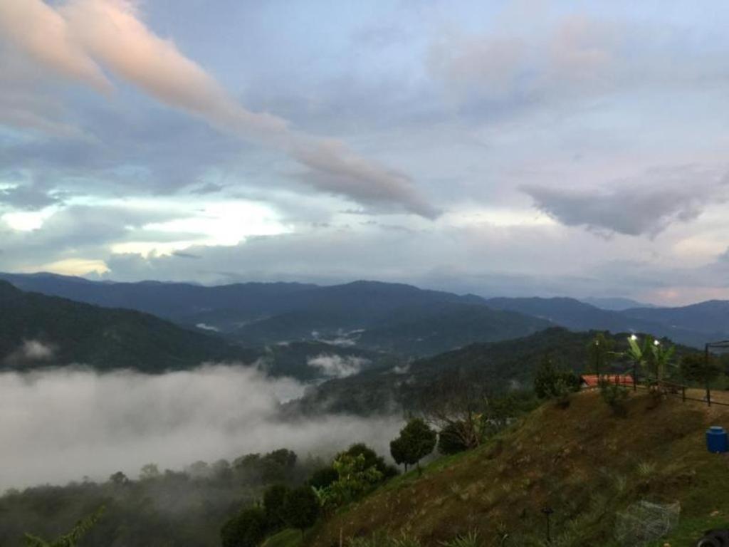 Kiansom Getaway Cabin โกตาคินาบาลู ภายนอก รูปภาพ